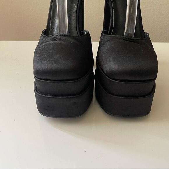 Platform Heels with Rhinestone Detail - Picture 9 of 11